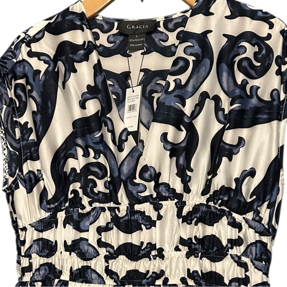 Gracia NWT Women’s Size L Navy Blue White Floral Printed V‑Neck Maxi Dress. - Picture 9 of 11